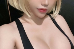 Ain-Nguyen-cosplay-Cha-Hae-in-10