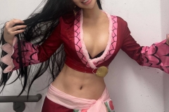 anh-cosplay-boa-hancock-97