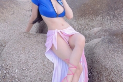 gai-xinh-cosplay-nico-robin-one-piece-21