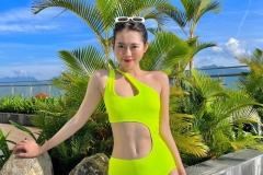 hot-tiktoker-viet-phuong-thoa-bikini-89