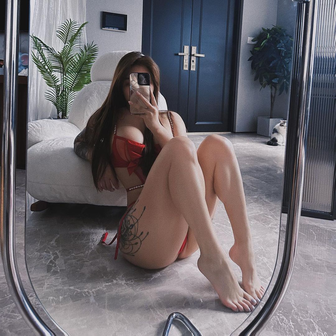 Syx Hitomi Bikini khoe body siêu phẩm 6666