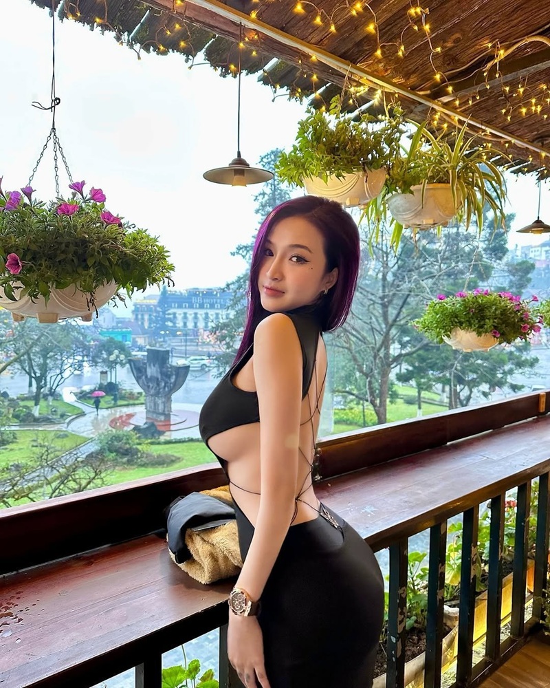 Lồn hồng khít Baotran16tui hot