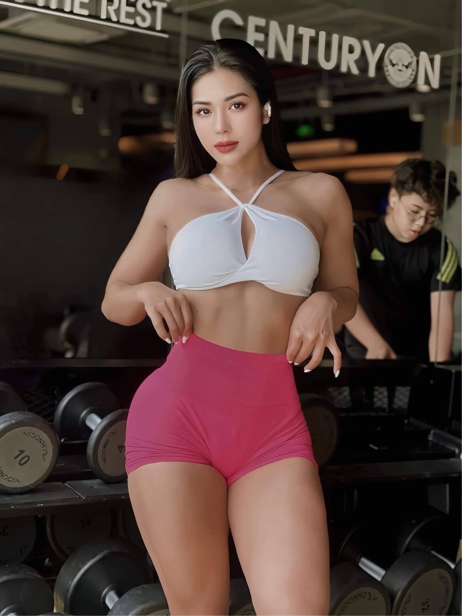 gái xinh gym 21