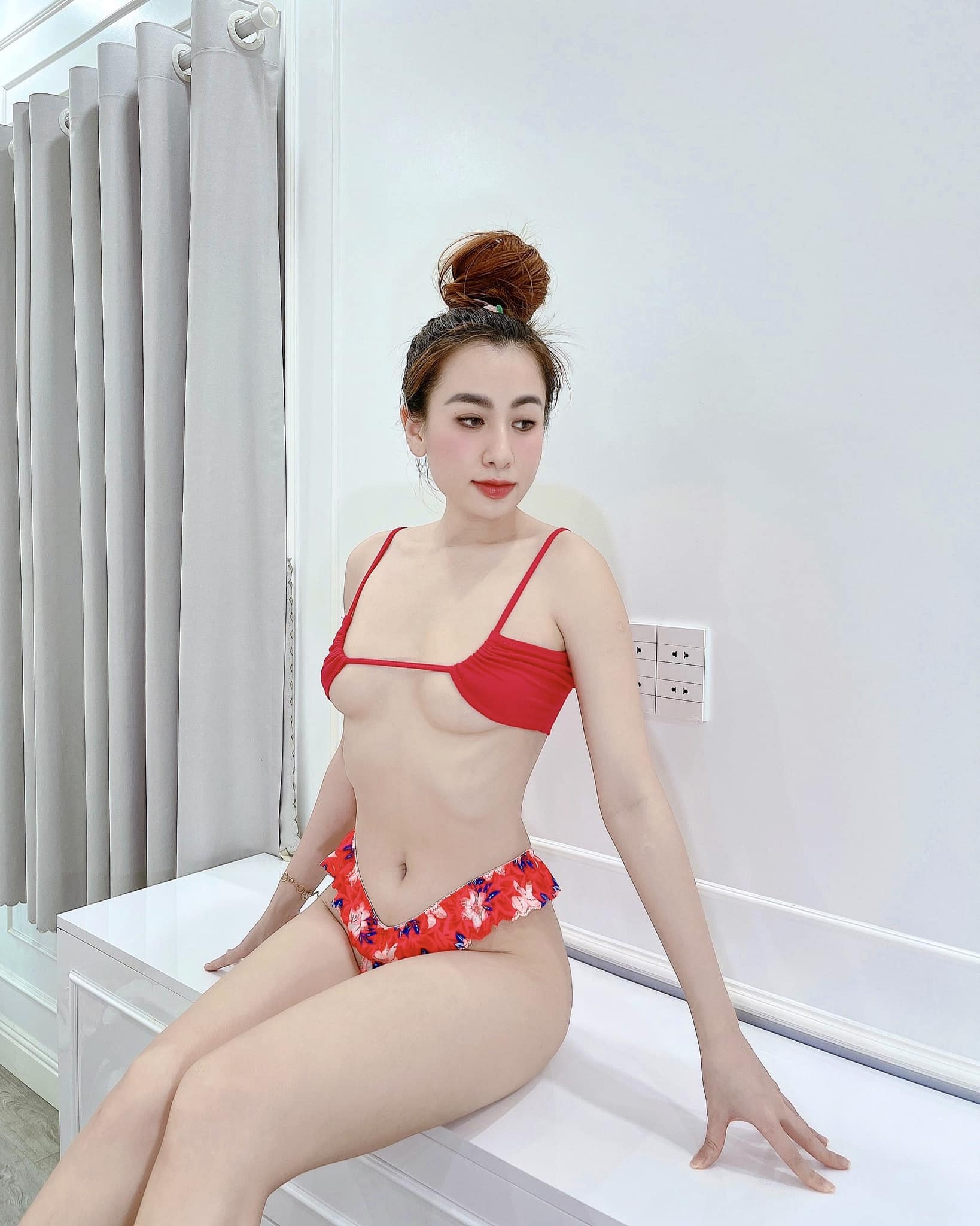 Phan Anh Bikini 14