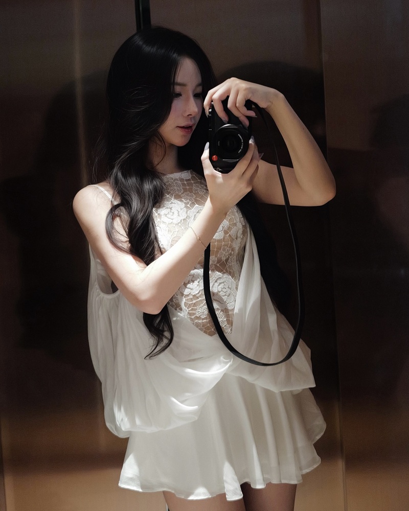 Ảnh Hotgirl Uyên Nii ass cong địt mạnh