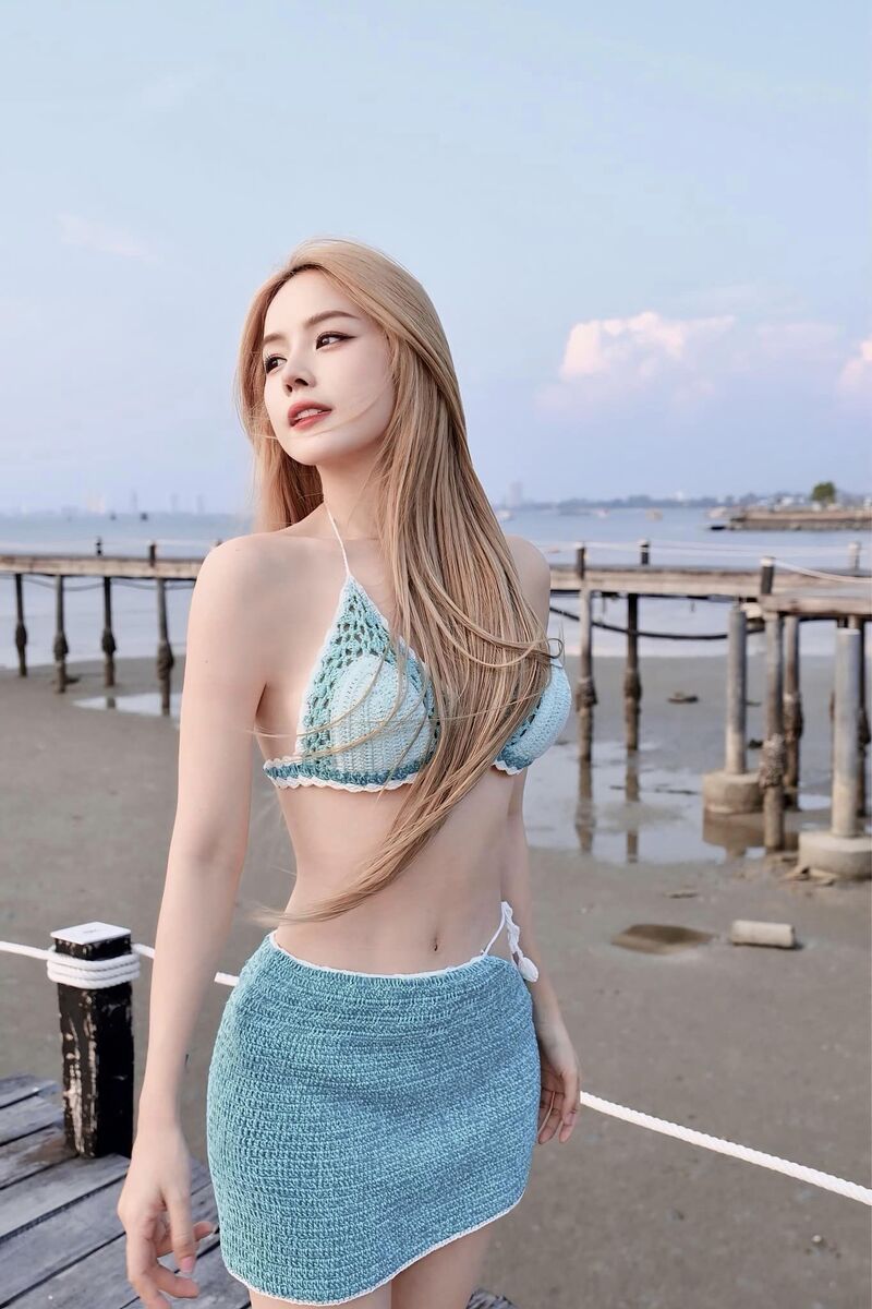 Ảnh DJ Mie bikini 