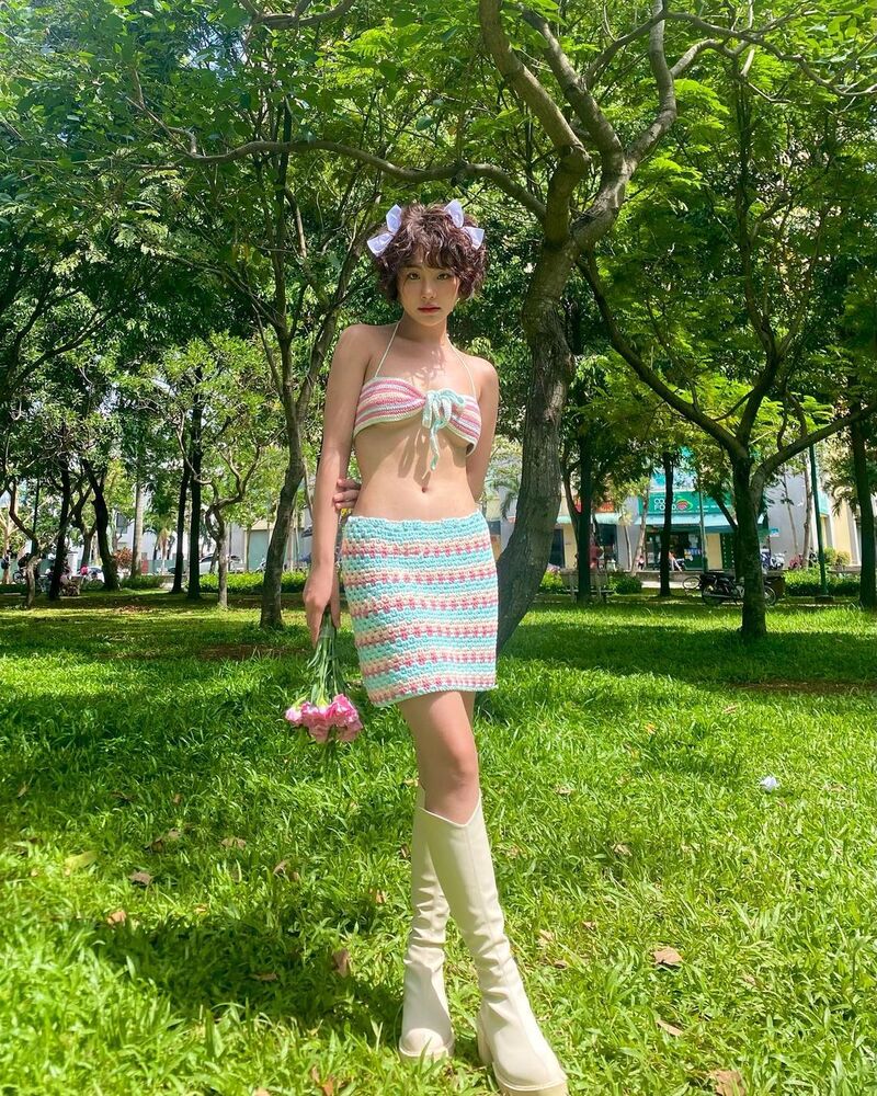 Ảnh Thu Hà Ceri bikini