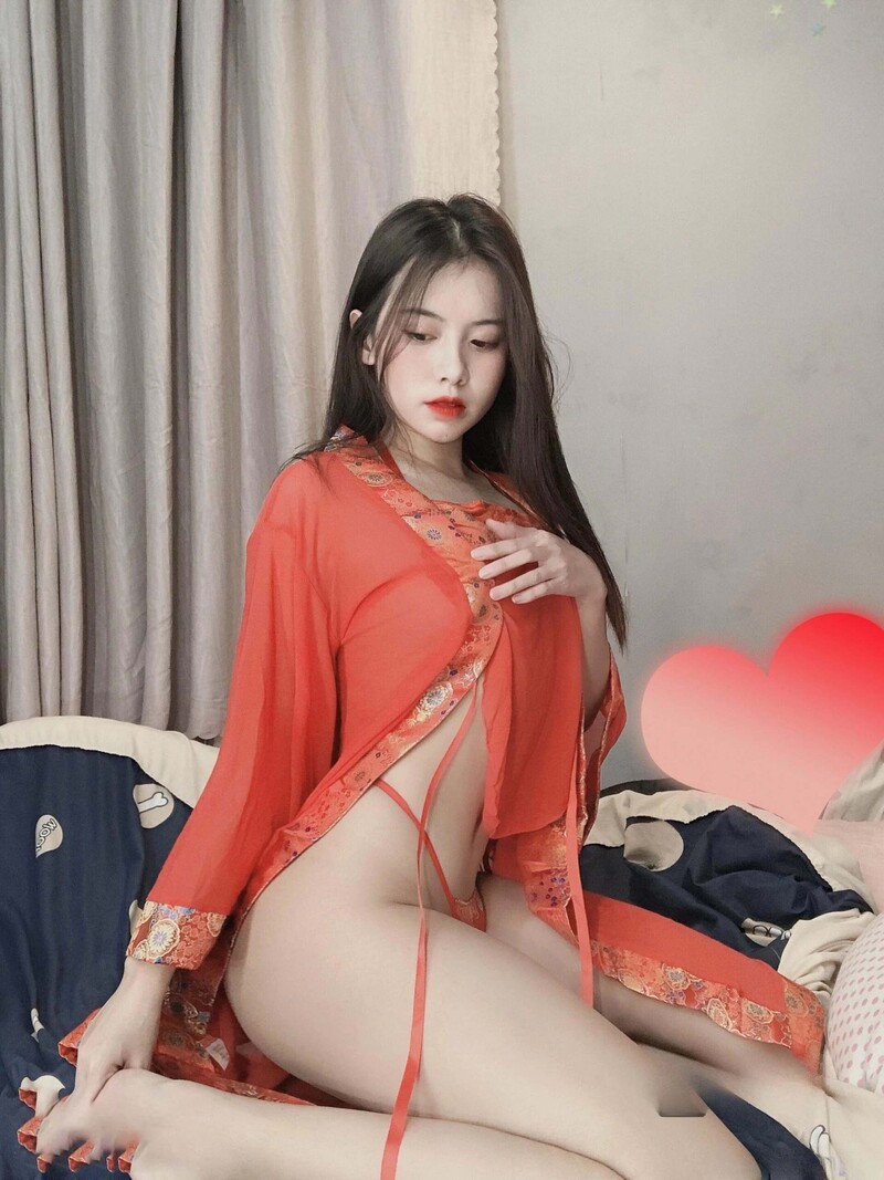 trương khả di onlyfans 2