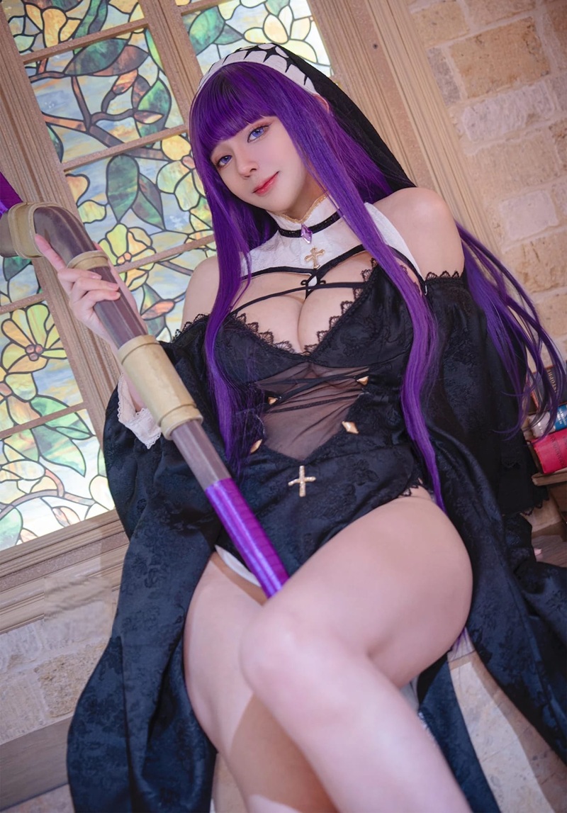 Ảnh Cosplay Sơ 4K sắc nét