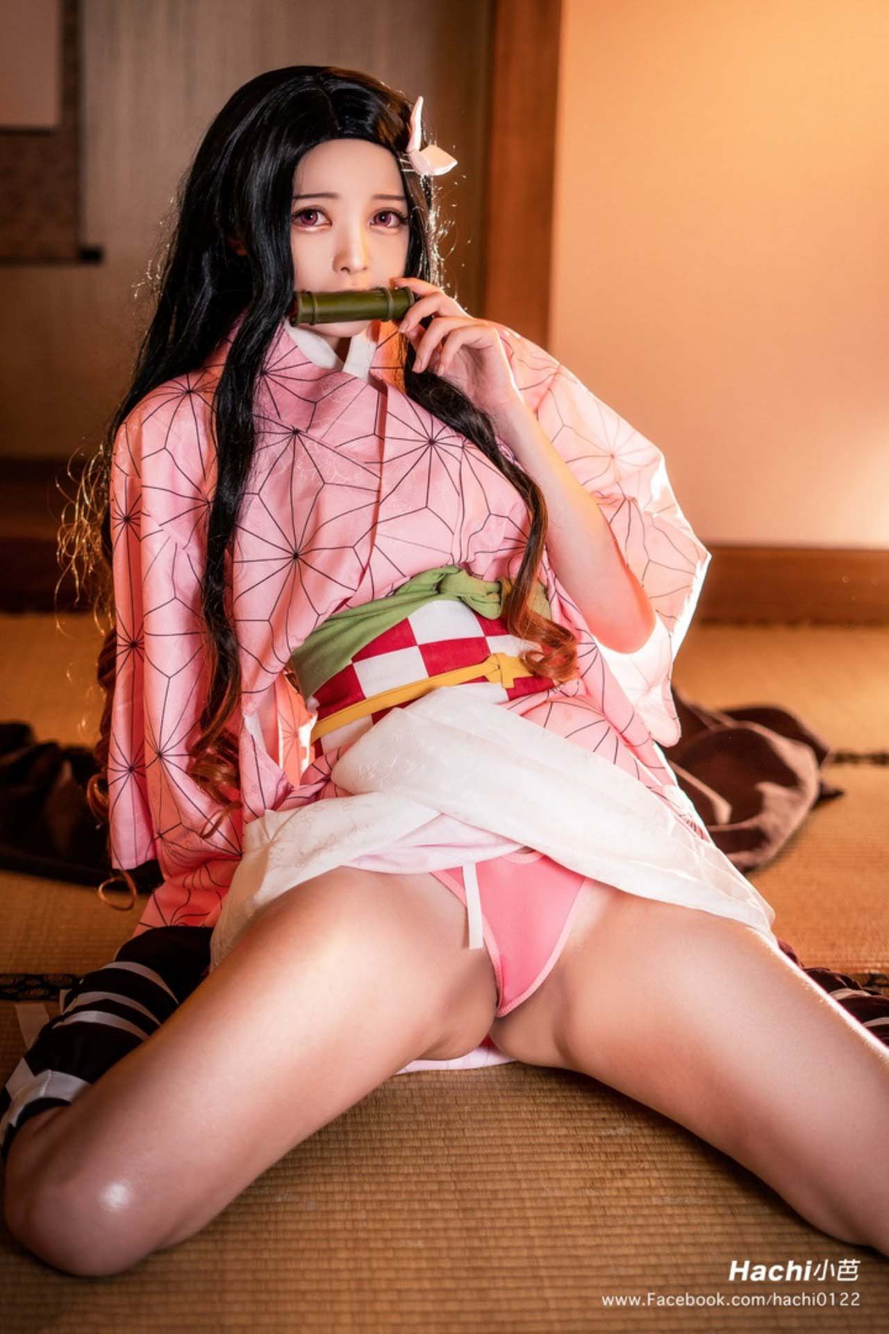 Haichi cosplay Nezuko JAV