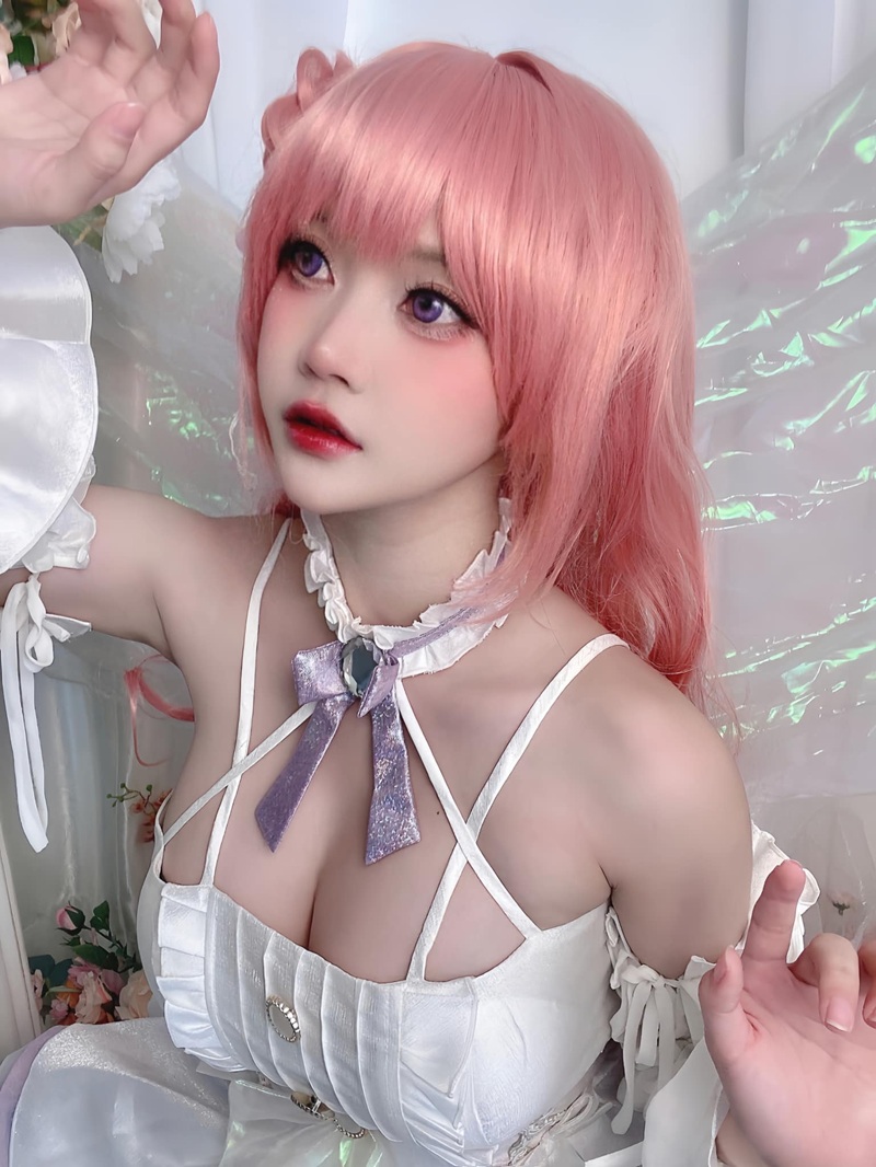 Body quyến rũ cực hot của ảnh coser Yuki Hiino