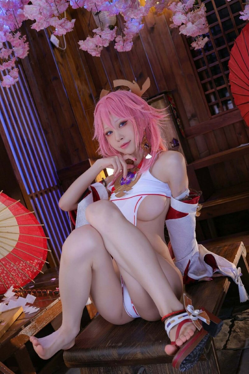 bcm2000 cosplay yae miko