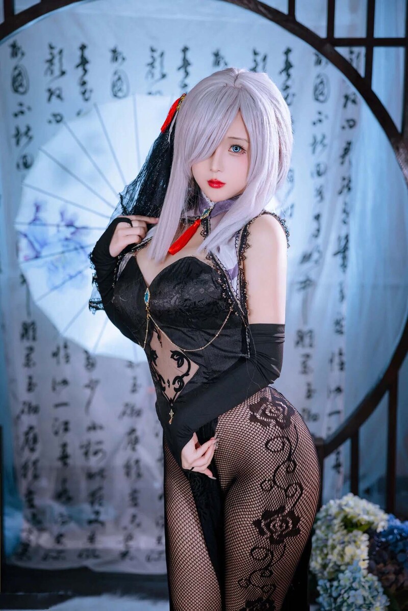 gái xinh cosplay Shenhe 4