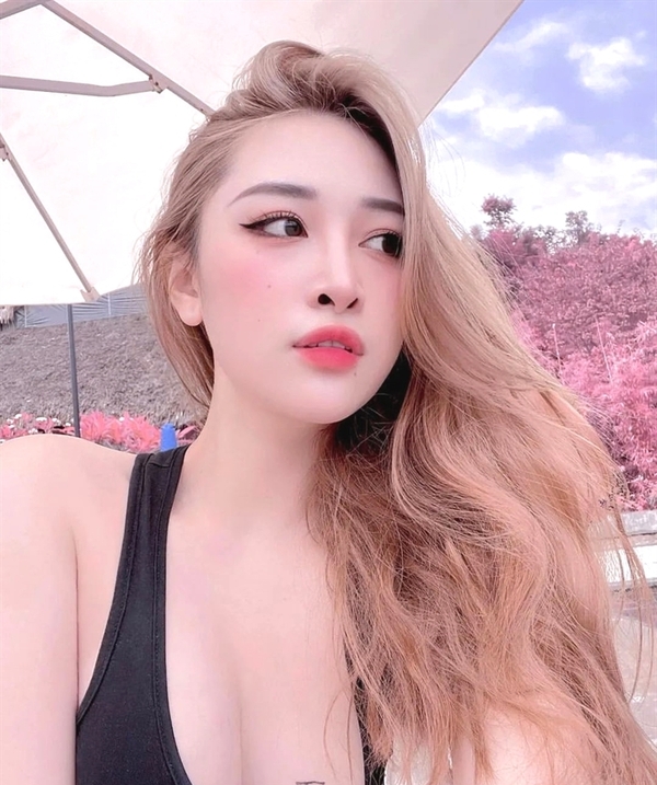 Bộ sưu tập hình ảnh Khánh Trắng Serena ấn tượng