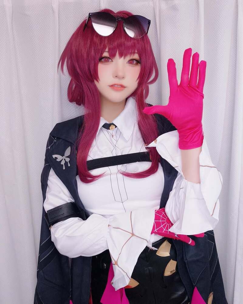 anime girl cosplay