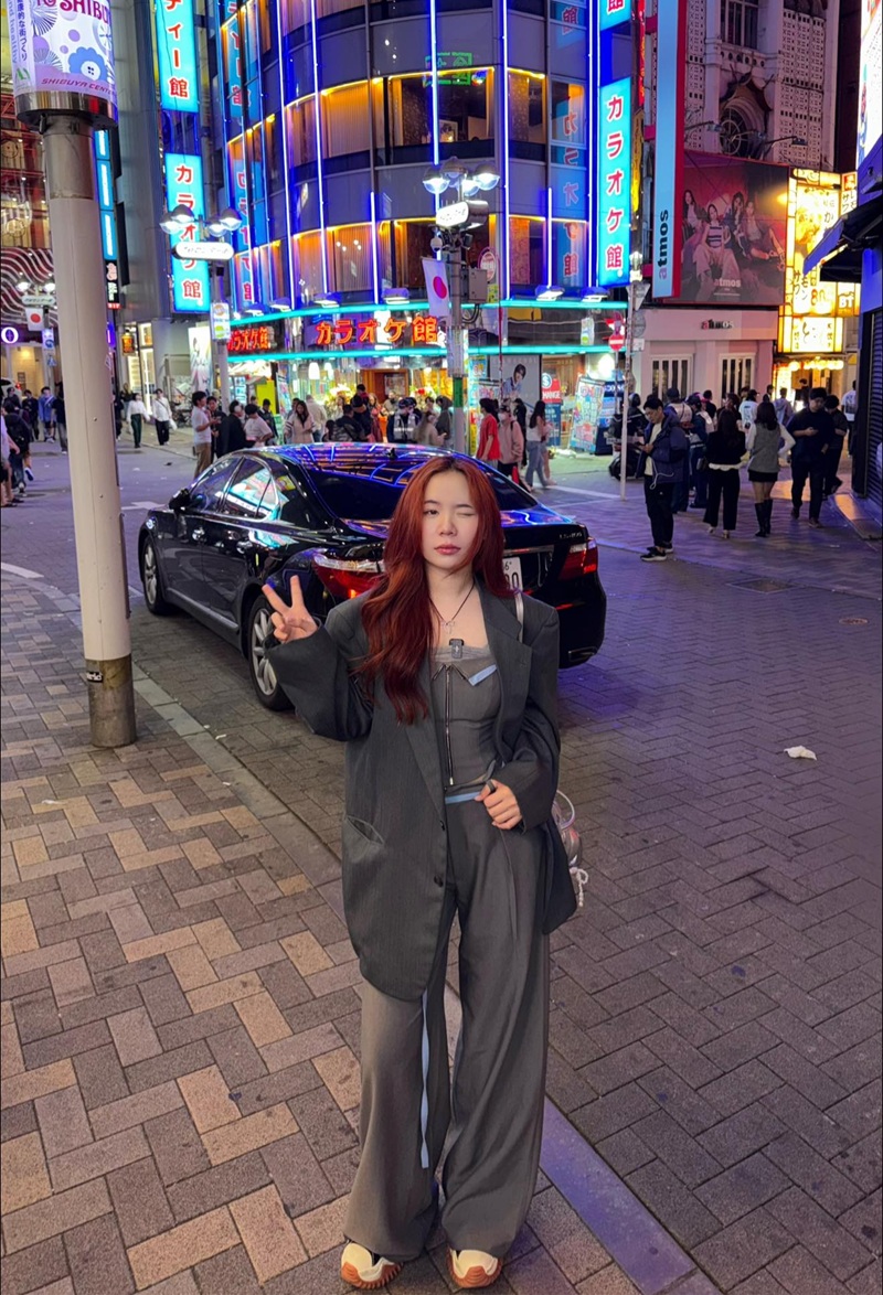 hot girl Sammy Đào cùng phong cách thời trang hiện đại