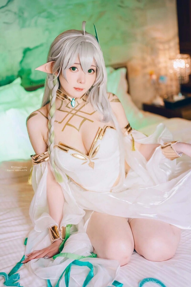 cosplay nahida nude