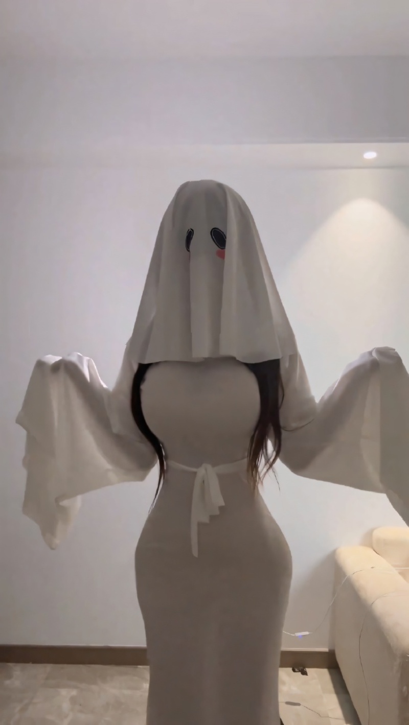 douyin cosplay ma nữ