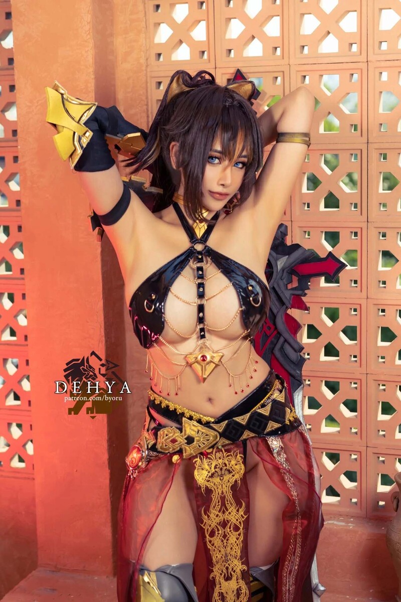 ảnh genshin dehya cosplay sexy