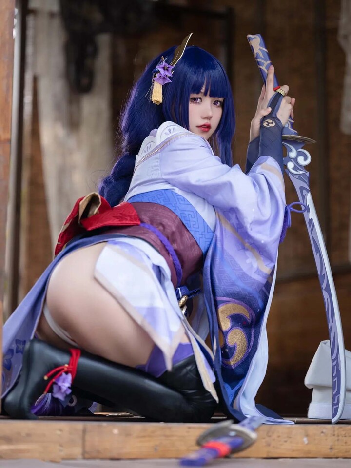 ảnh cosplay raiden shogun sexy 18+ (20)