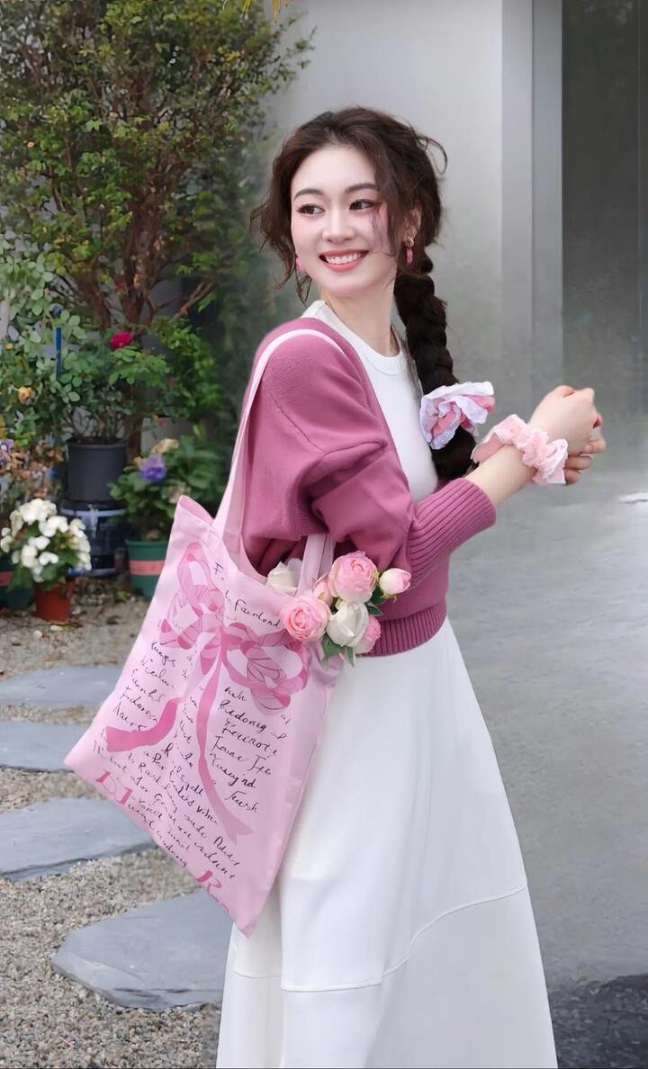 ảnh gái xinh việt nam mặc pinky