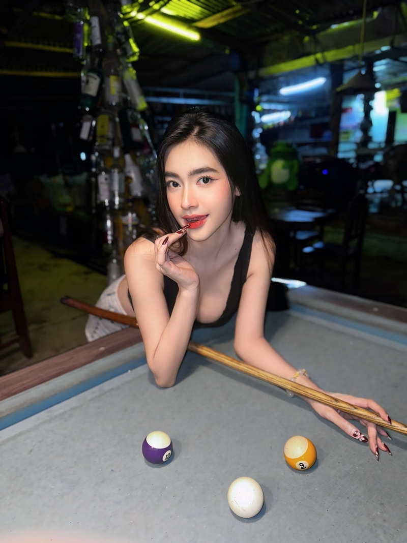 Ảnh Gái Chơi Bida Sexy 2