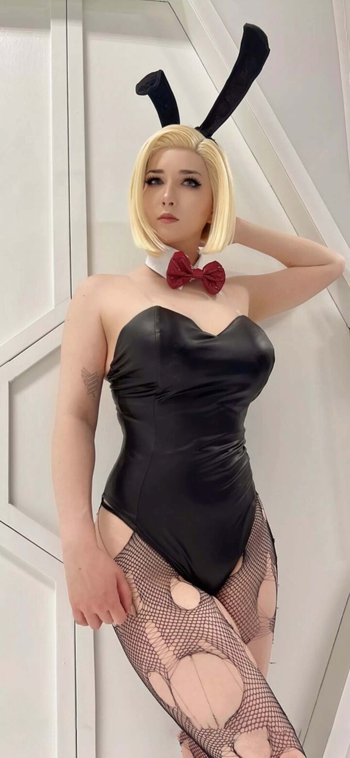 androi 18 rule 34 cosplay