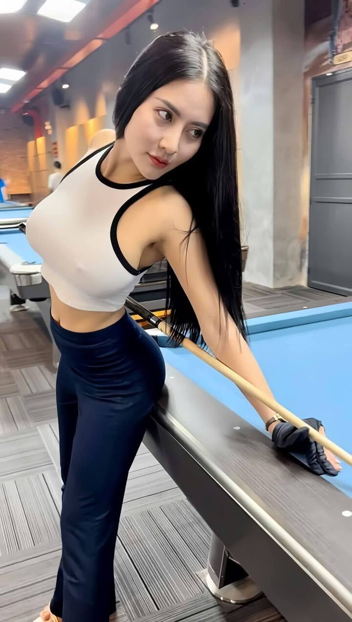 ảnh cô gái chơi bida