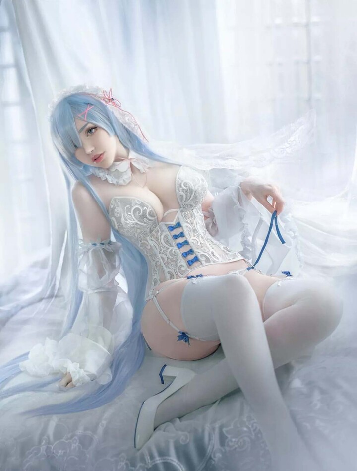 ảnh cosplay rem sexy