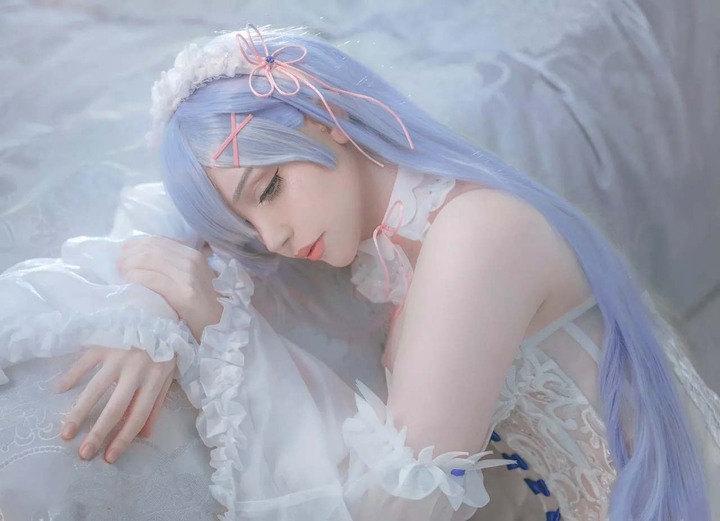 girl cosplay rem hentai