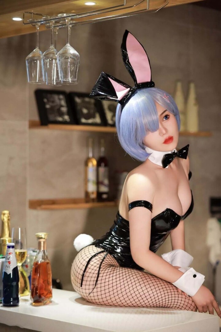 girl xxx rem cosplay