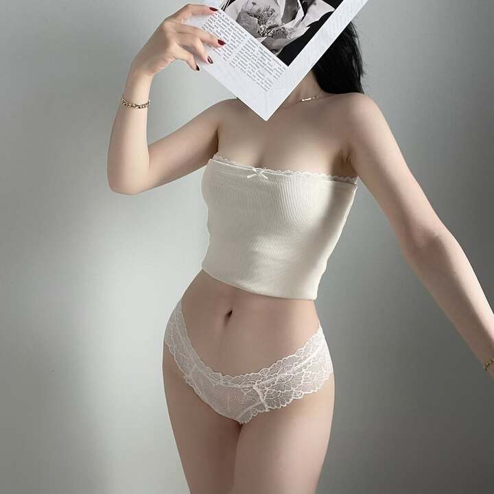 ảnh gái che mặt dâm