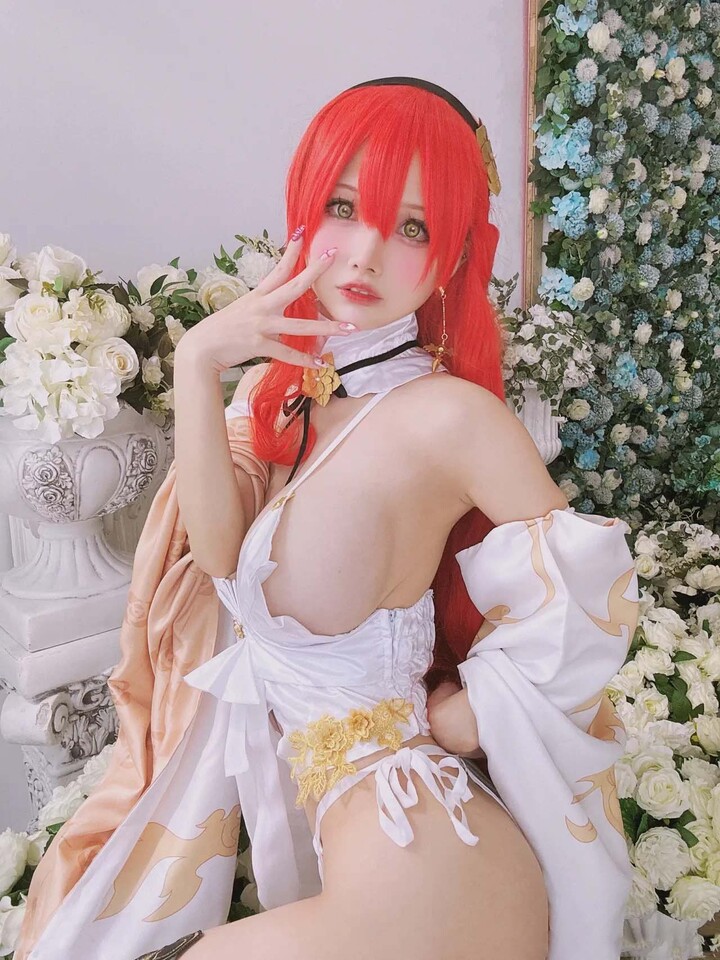 ảnh honkai star rail himeko cosplay
