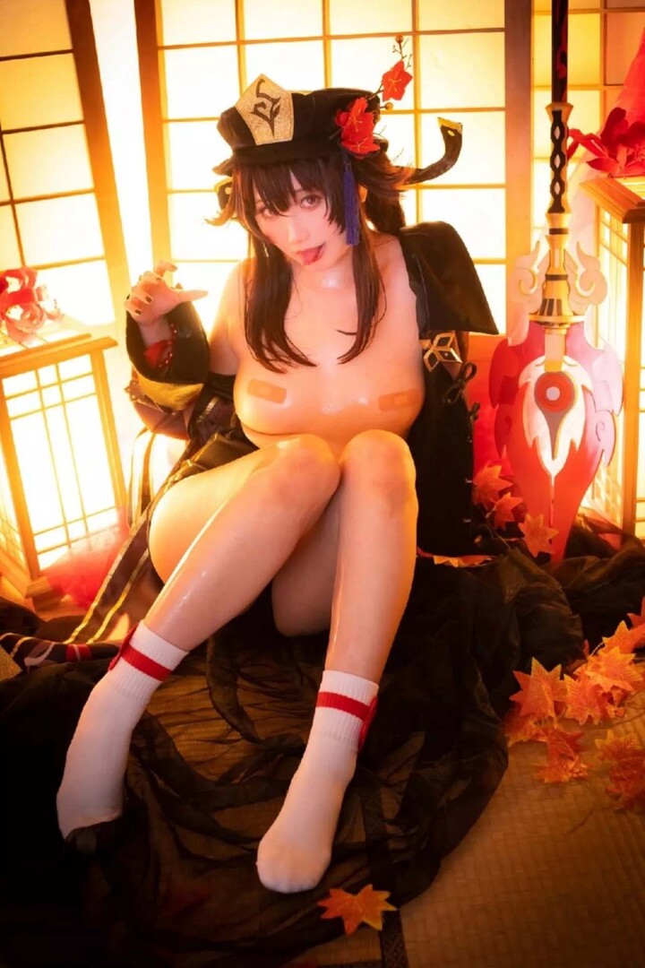ảnh gái xinh cosplay hutao