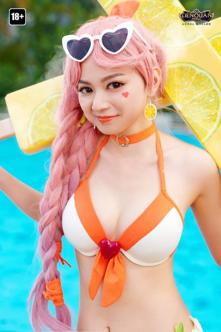 Cosplay Airi Tiệc bãi biển (1)
