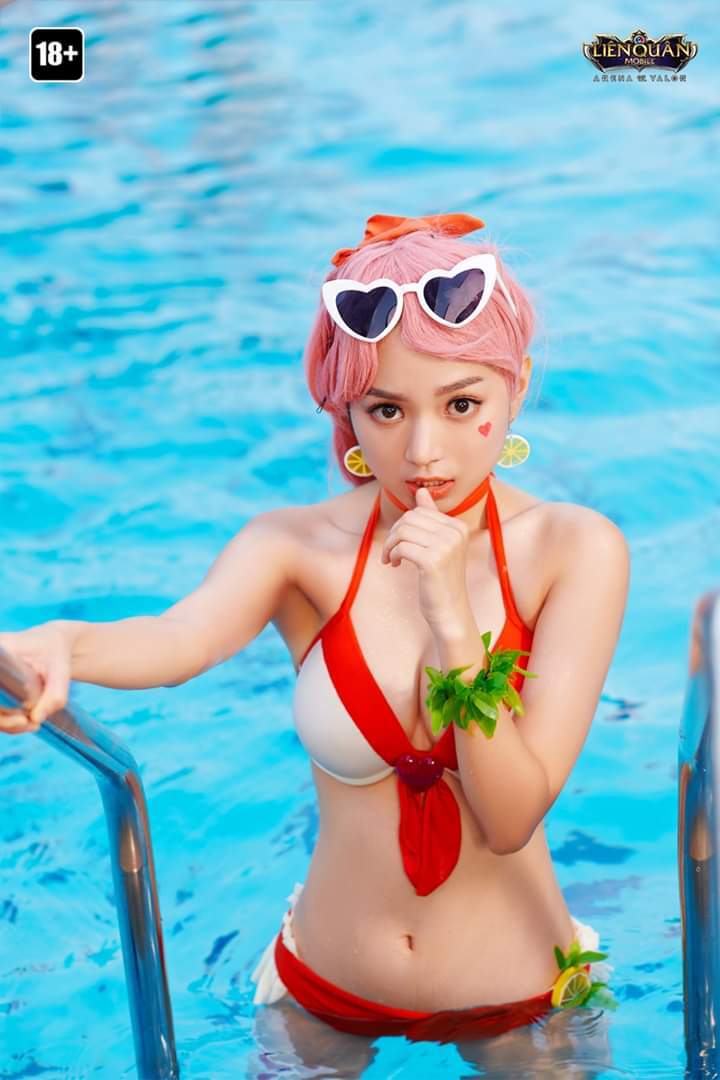 Cosplay Airi Tiệc bãi biển (3)