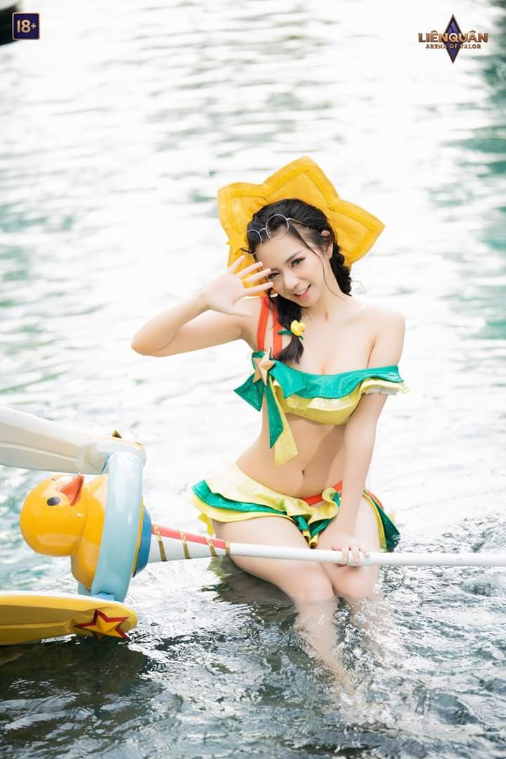 Cosplay Annette Tiệc bãi biển (3)