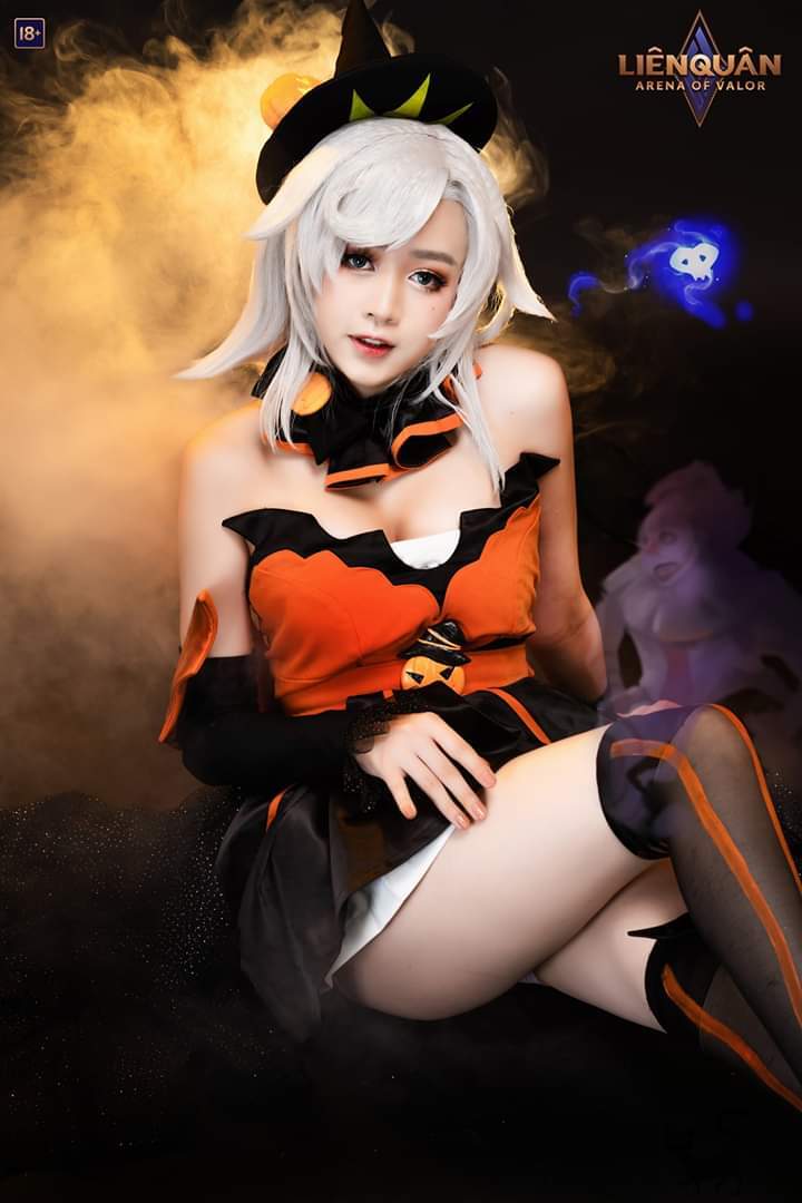 Cosplay Điêu Thuyền Phù thủy bí ngô (2)
