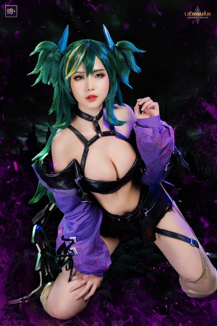 Cosplay Điêu Thuyền Tà linh pháp trượng (3)