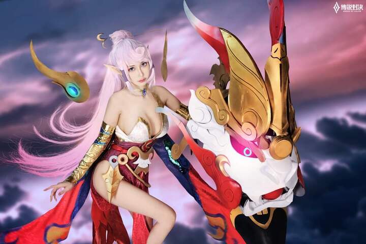 Cosplay Tel'Annas Tân niên vệ thần (2)