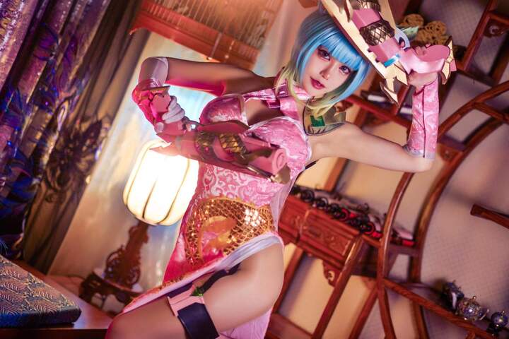 Cosplay Violet Nữ Hoàng Pháo Hoa (1)