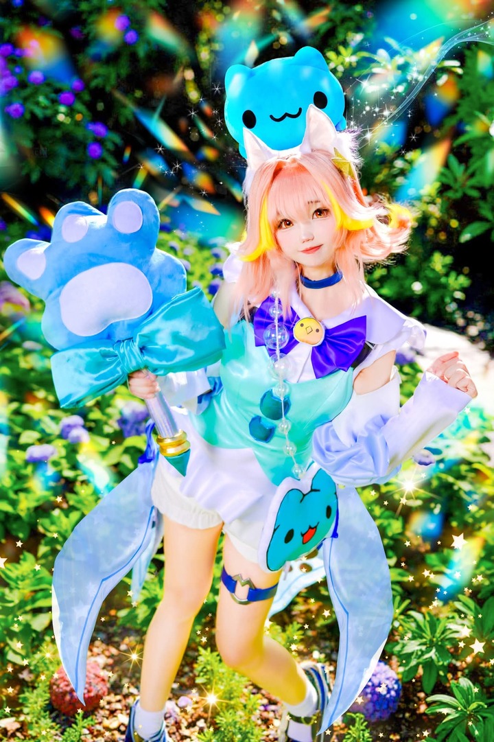 ISHAR AOV Cosplay (2)