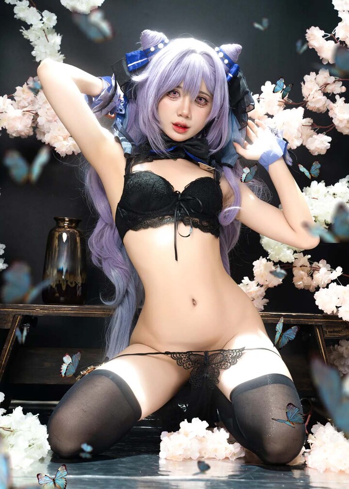 PoppaChan-cosplay-Keqing-Genshin-Impact-R34 (1)