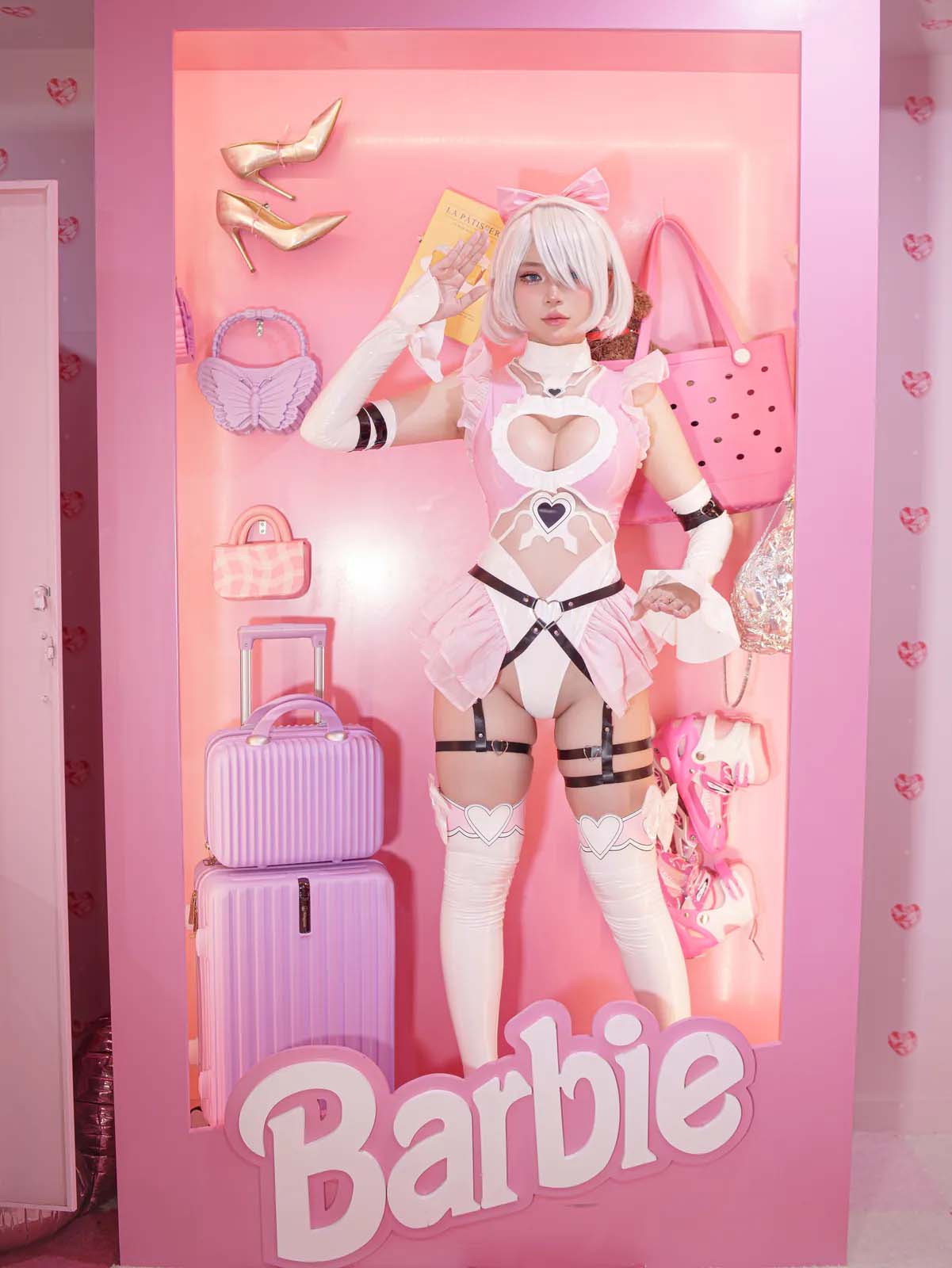 ZinieQ-cosplay-2B-Barbie (16)