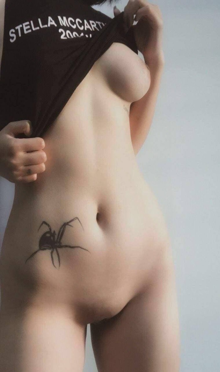 ảnh nữ sinh khoả thân