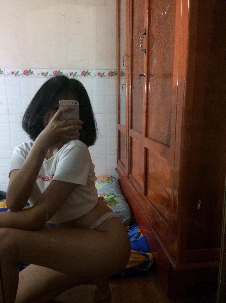 ảnh sex học sinh show hàng