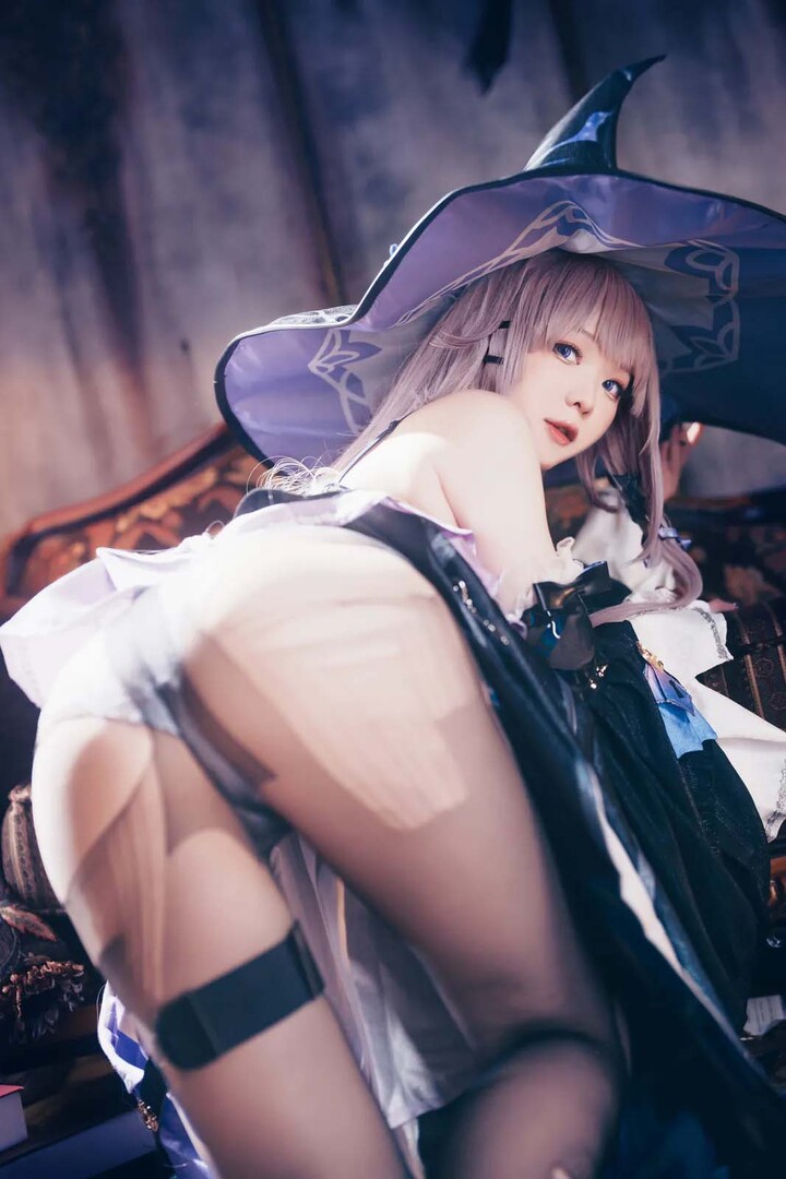 cosplay the herta r34