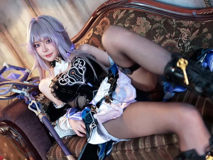 honkai star rail the herta cosplay
