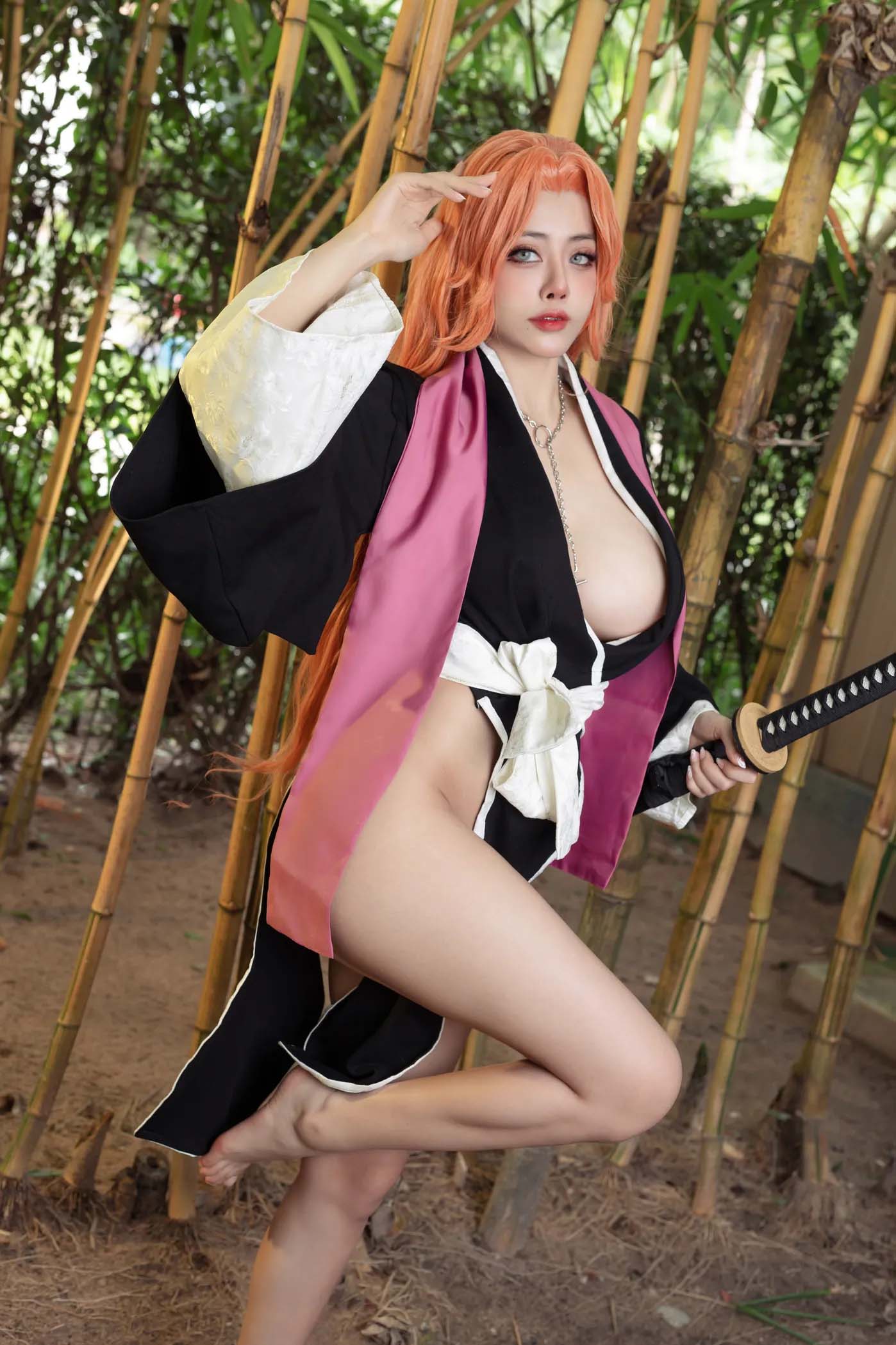 Byoru-cosplay-Rangiku-Matsumoto-Nude-R34-2