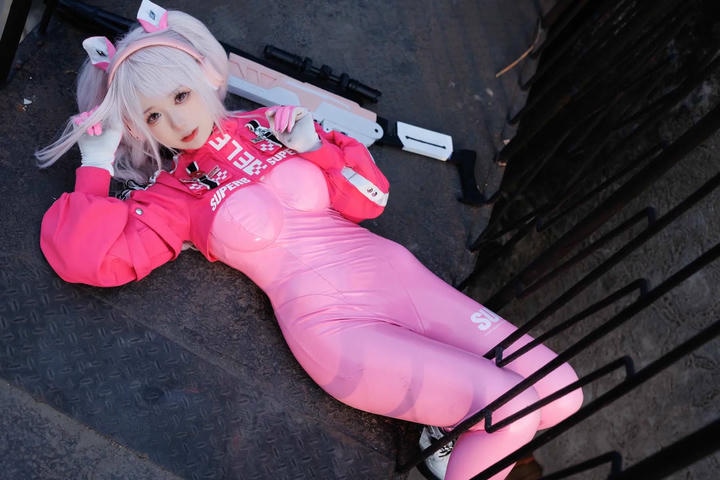 Cosplay Alice NIKKE Goddess of Victory (7)